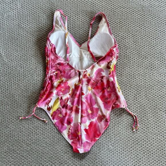 Women's Plunge Side Tie One Piece Swimsuit Shade & Shore Multi Floral Print XL - Picture 9 of 9
